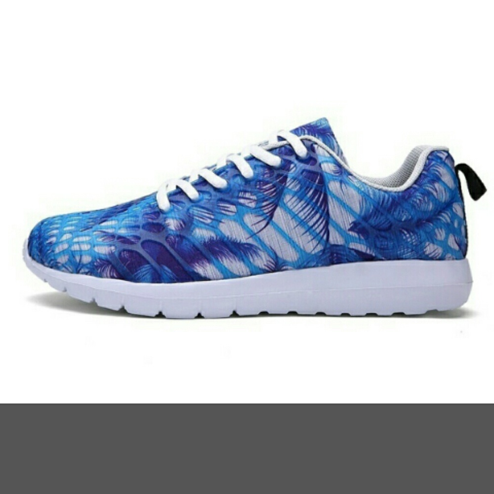 Women's running shoes